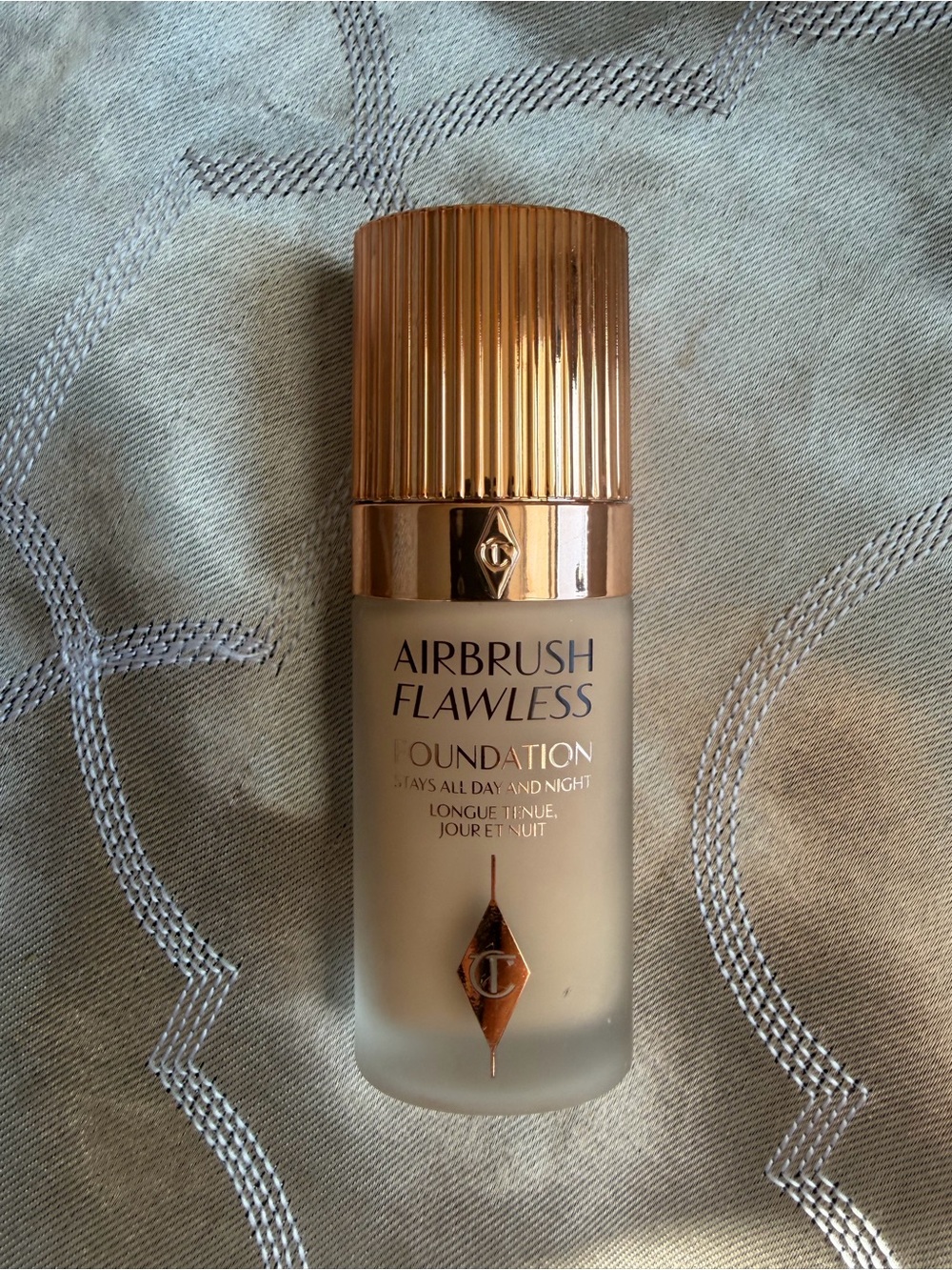 Charlotte Tilbury Airbrush Flawless Foundation - Cream